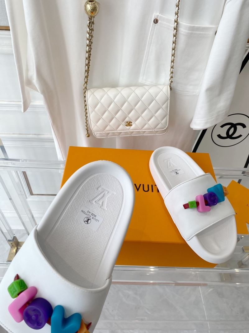 Louis Vuitton Slippers